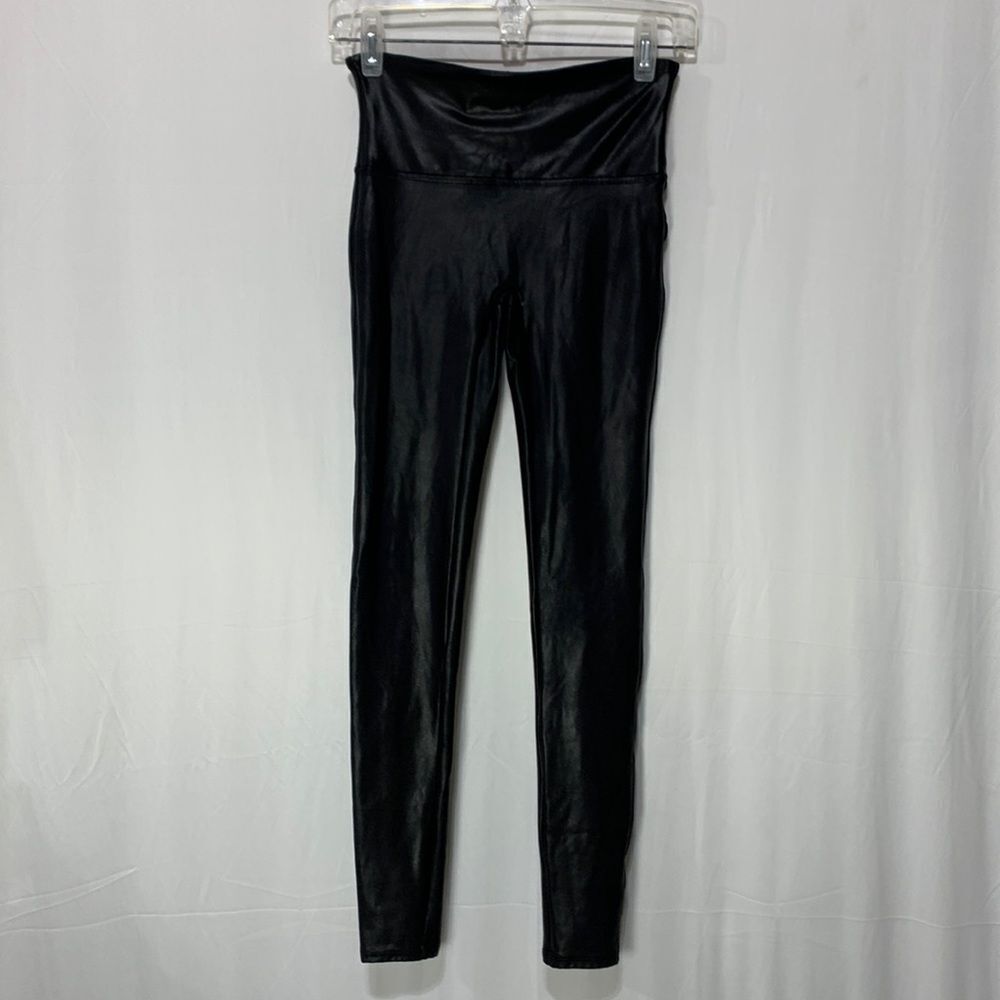 SPANX Black Leggings Women’s Medium